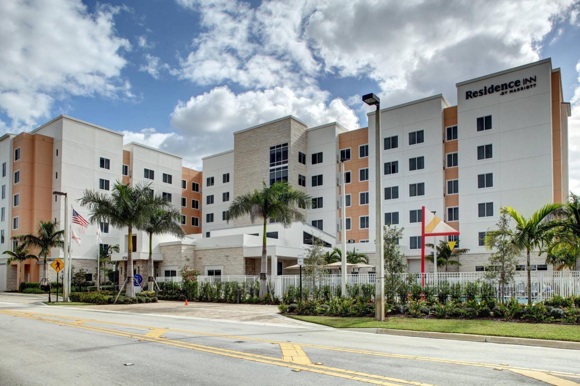 Residence Inn Fort Lauderdale Coconut Creek Exterior photo